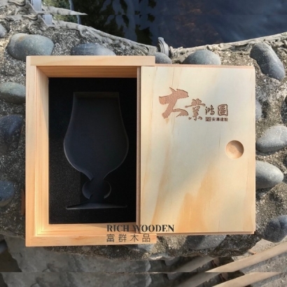 Wineglass box _2_.jpg